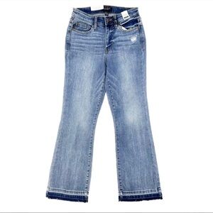 Judy Blue Midrise cropped bootcut jeans. Size 7/28
